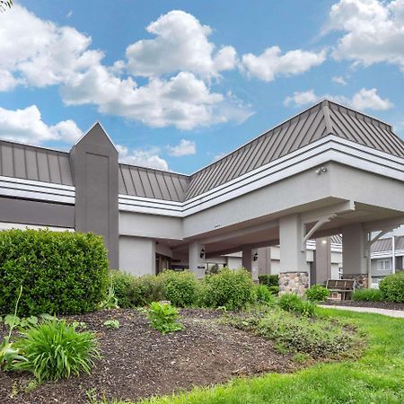 Clarion Hotel And Conference Center Harrisburg West Нью-Камберленд Экстерьер фото
