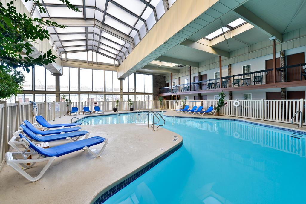 Clarion Hotel And Conference Center Harrisburg West Нью-Камберленд Экстерьер фото